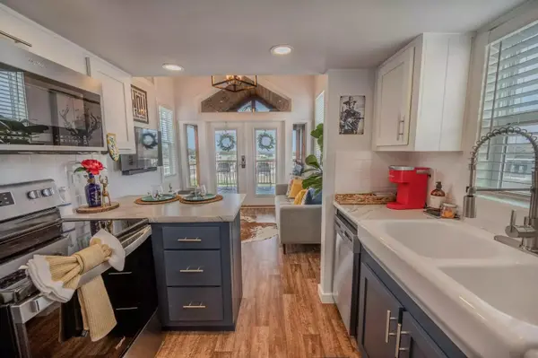 5386 RANCH ROAD 1376 #186, Fredericksburg, TX 78624