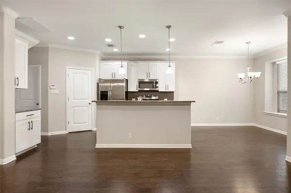 13400 Briarwick DR #702, Austin, TX 78729