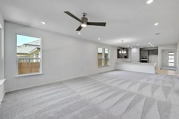 12529 Hallstatt DR, Manor, TX 78653