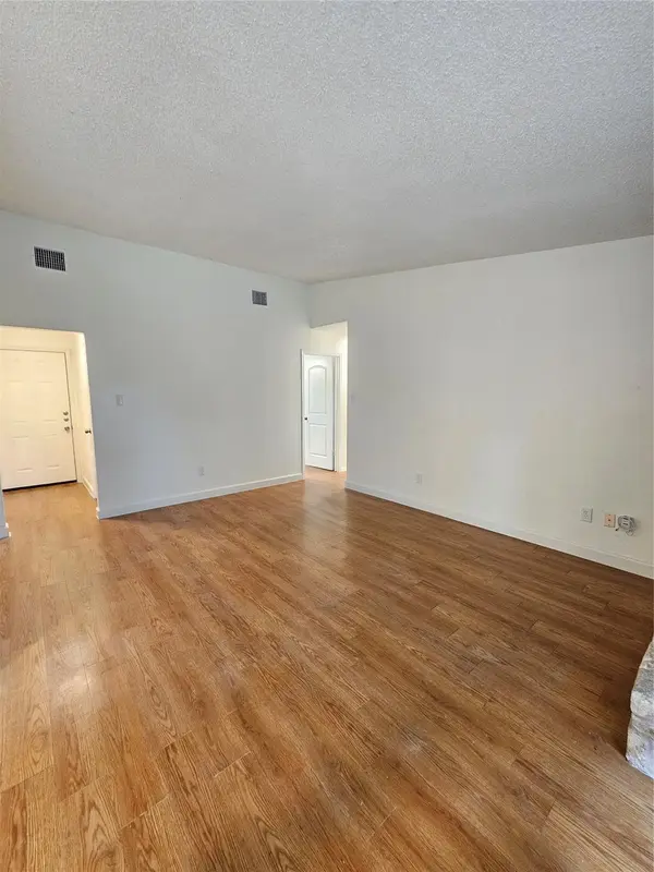 8005 Creekmere LN, Austin, TX 78748