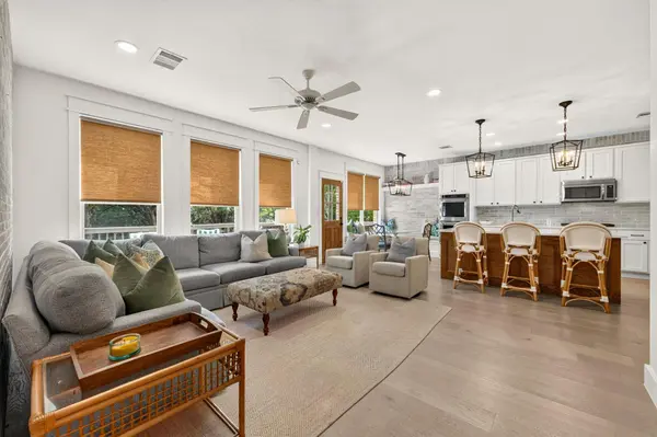 12816 Majestic Oaks DR, Austin, TX 78732