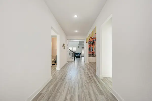 101 Caponi Fish LN, Hutto, TX 78634