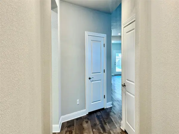 196 Mount Locke RD, Dripping Springs, TX 78620