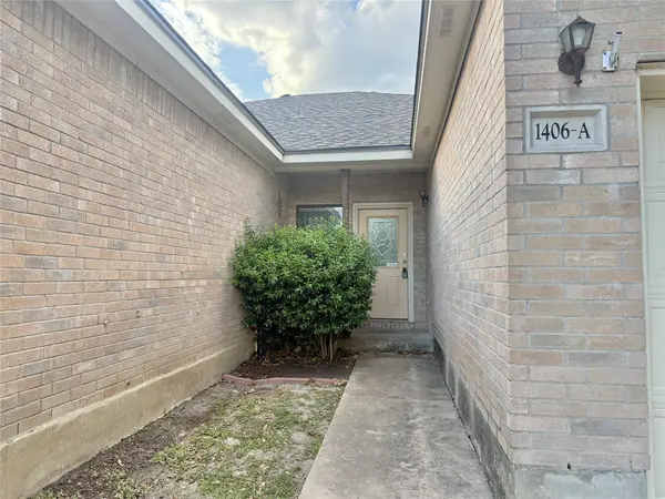 1406 Bergin CT #A, Georgetown, TX 78626