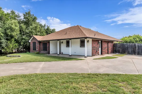 7 Market LOOP, Morgan's Point Resort, TX 76513