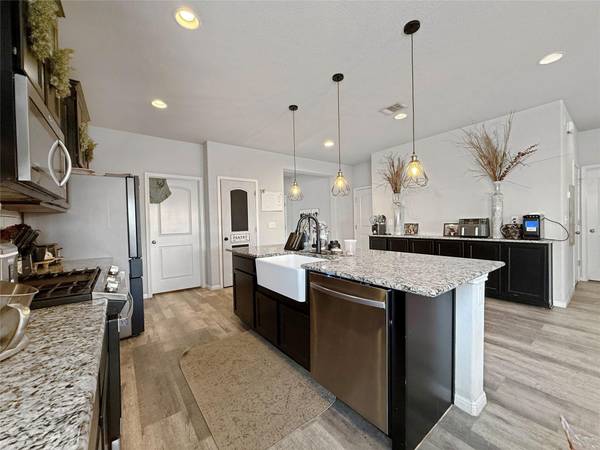 429 Rusk Bluff Ave, Leander, TX 78641