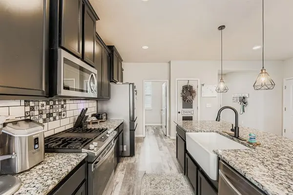 429 Rusk Bluff Ave, Leander, TX 78641