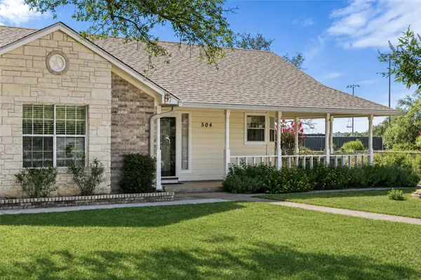 504 N Ave N, Johnson City, TX 78636
