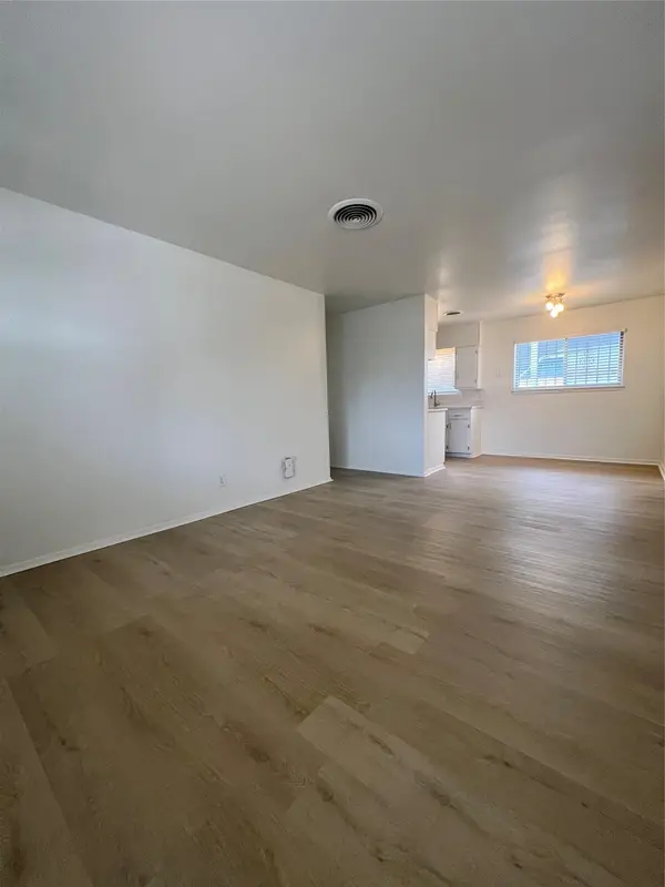 6005 Cameron RD #A, Austin, TX 78723