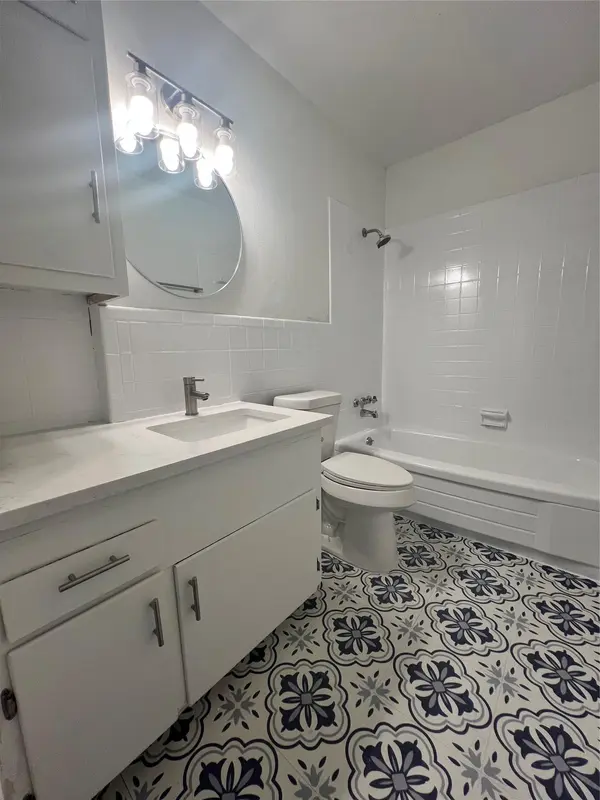 6005 Cameron RD #A, Austin, TX 78723