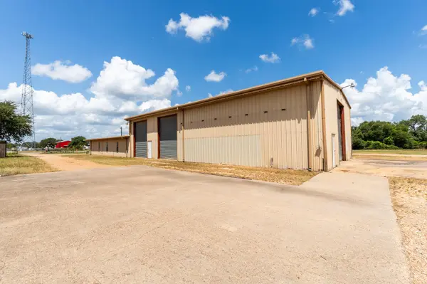 5600 N US HWY 77, La Grange, TX 78945