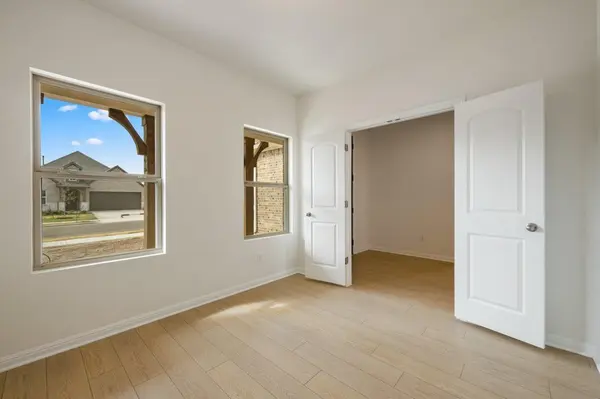 137 Coleto TRL, Bastrop, TX 78602