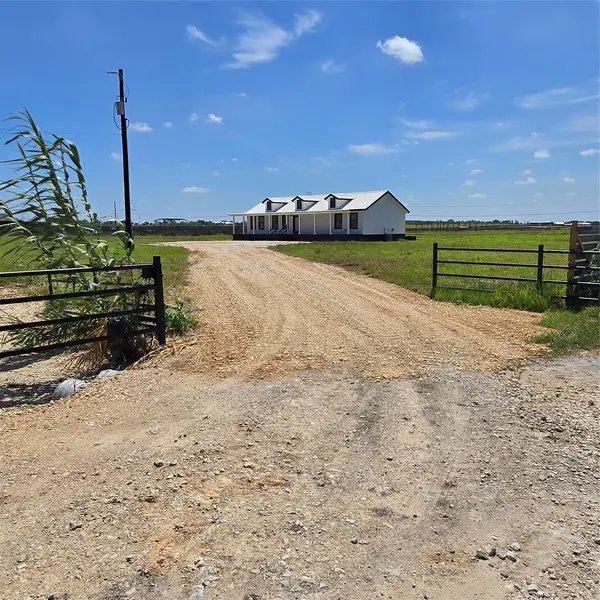1673 Scull RD, San Marcos, TX 78666