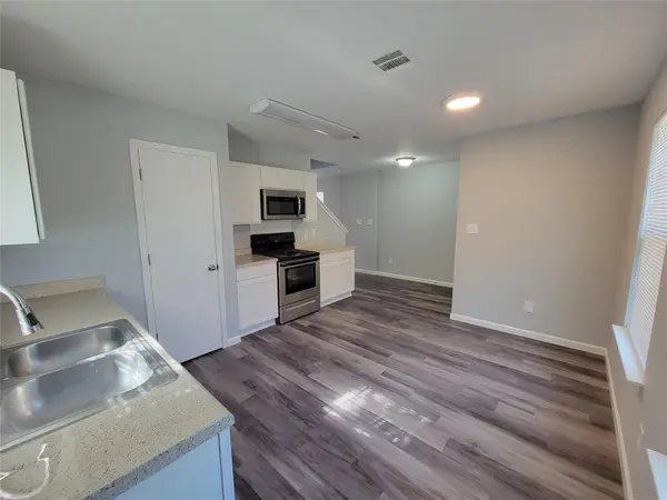 111 Cermeno CV, Kyle, TX 78640