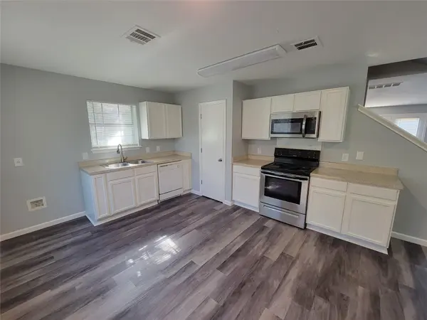 111 Cermeno CV, Kyle, TX 78640