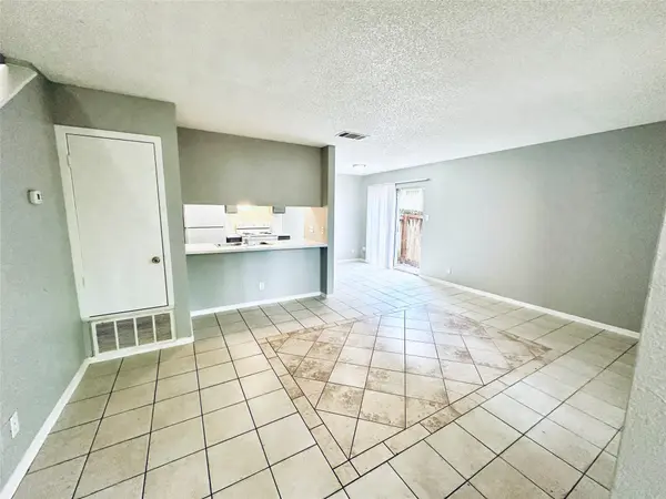 1318 Southport DR #B, Austin, TX 78704