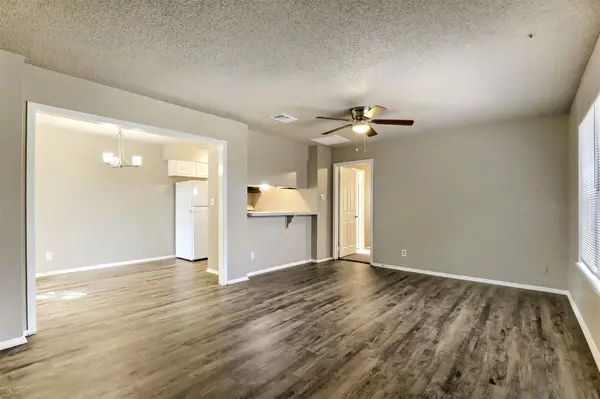 1302 Radcliff DR #B, Austin, TX 78752