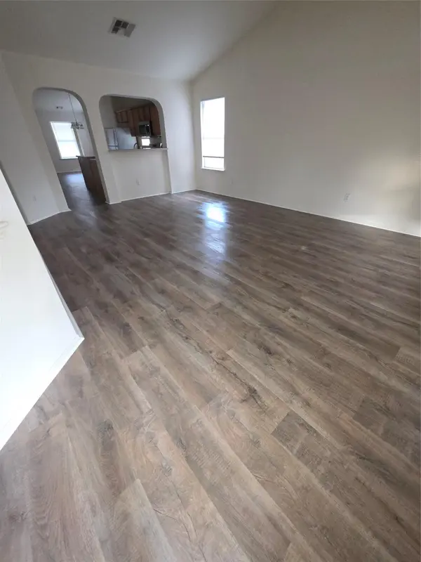 643 Hogan, Kyle, TX 78640