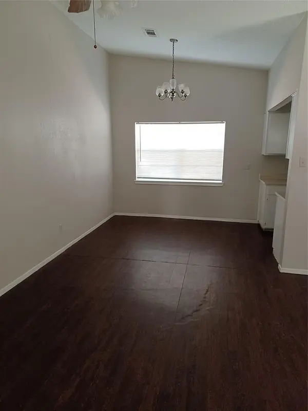 6711 Sandshof DR, Austin, TX 78724