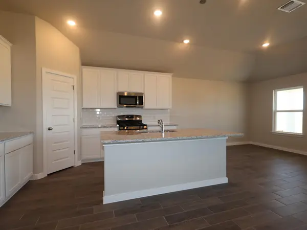 12500 Setting Peak LN, Buda, TX 78610