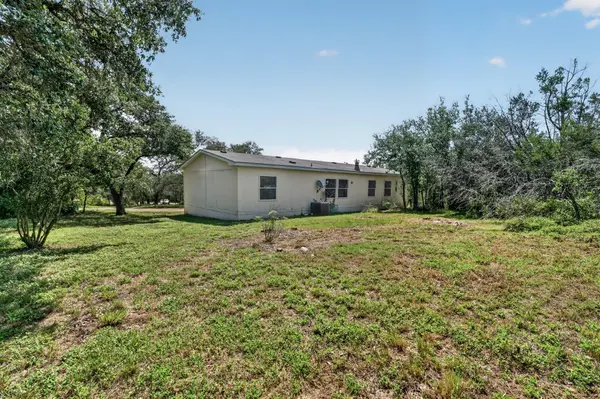 140 Oak Mesa, San Marcos, TX 78666