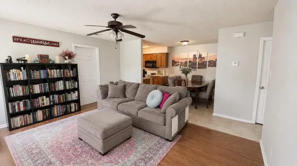 12007 Commonwealth WAY #A & B, Austin, TX 78759