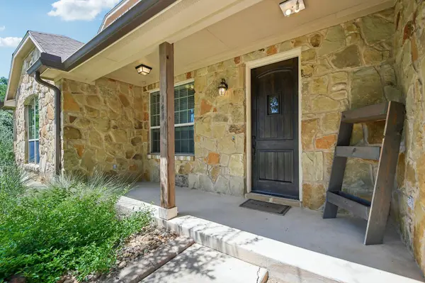 141 Upola CT, Bastrop, TX 78602