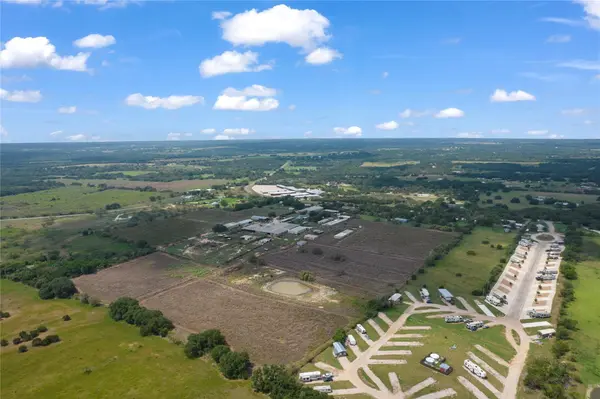 1805 S Fm 1174, Bertram, TX 78605