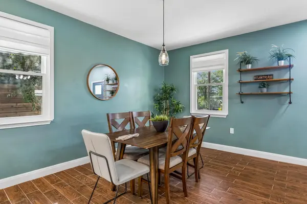 3333 E 12th ST, Austin, TX 78721
