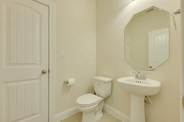 4233 Privacy Hedge ST, Leander, TX 78641