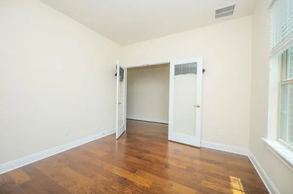 4233 Privacy Hedge ST, Leander, TX 78641