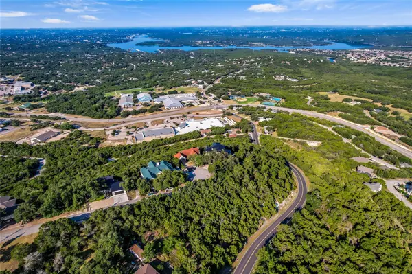 8225 Bar K Ranch RD, Lago Vista, TX 78645