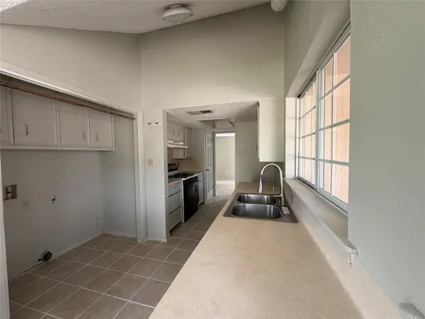 1412 Gatlinburg DR, Pflugerville, TX 78660