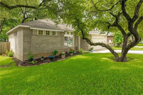 610 Palo Alto LN, Cedar Park, TX 78613