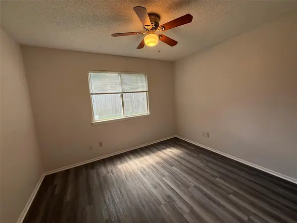 416 Greenlawn BLVD, Round Rock, TX 78664