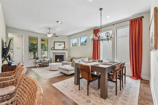 240 Diamondback DR, Georgetown, TX 78628