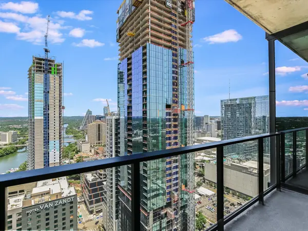 84 East Ave #3410, Austin, TX 78701