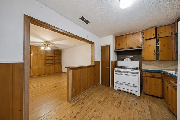 207 Woodward ST, Austin, TX 78704