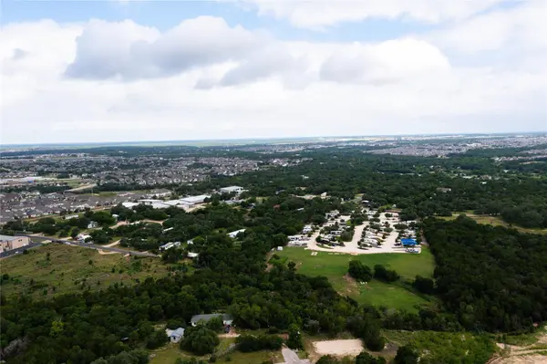 210 Jennifer LN, Leander, TX 78641