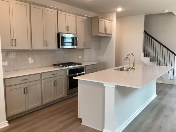306 Possumhaw LN, San Marcos, TX 78666