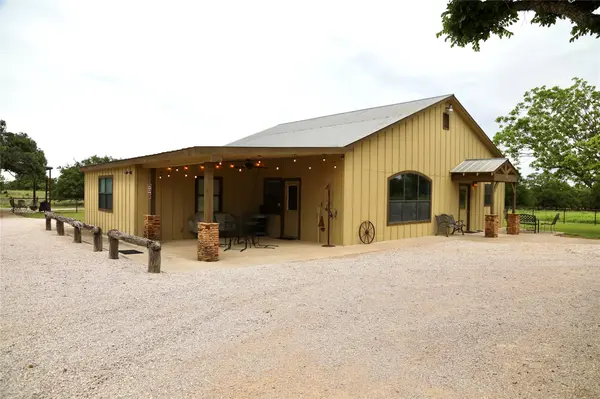 4239 County Road 336, Bertram, TX 78605