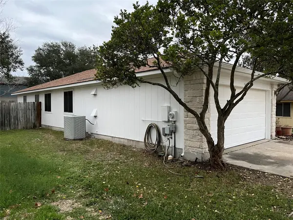 862 Latteridge DR, Austin, TX 78748