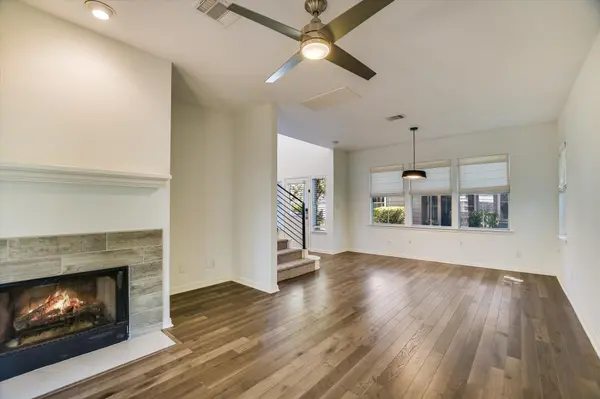 1011 Brodie ST #8, Austin, TX 78704