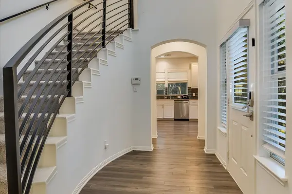 1011 Brodie ST #8, Austin, TX 78704