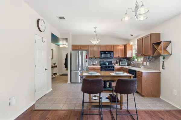 1701 McClannahan DR, Austin, TX 78748