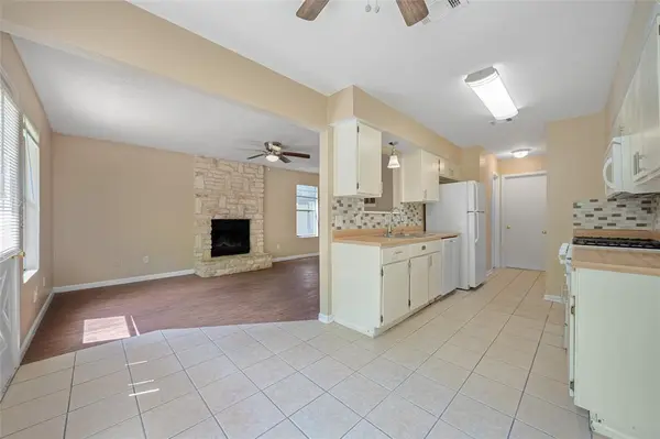 14203 Sussman CT #B, Austin, TX 78728