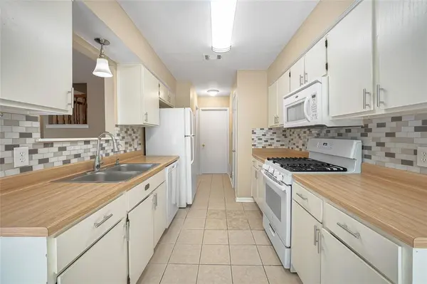 14203 Sussman CT #B, Austin, TX 78728