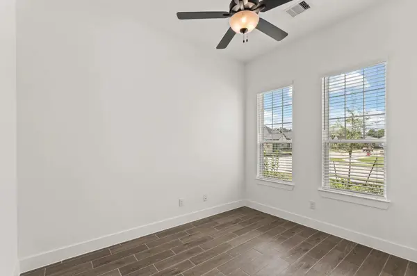 13808 Ryan Range LN, Elgin, TX 78621