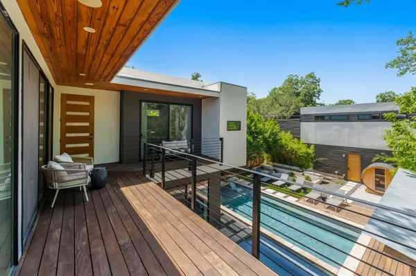 1707 Willow ST, Austin, TX 78702