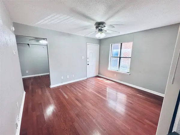 2500 Burleson RD #209, Austin, TX 78741